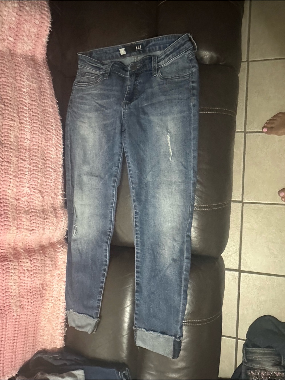 Kut from the Kloth Faded Blue Cropped Skinny Jeans